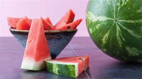 wattmelons|Watermelon: Health Benefits, Risks & Nutrition Facts.